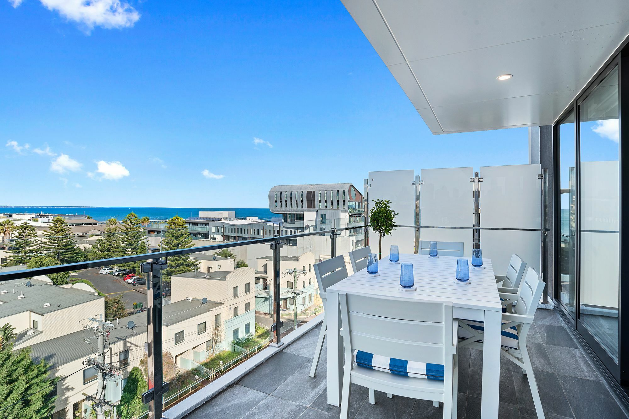 The Hamptons Apartments - Port Мелбърн Екстериор снимка