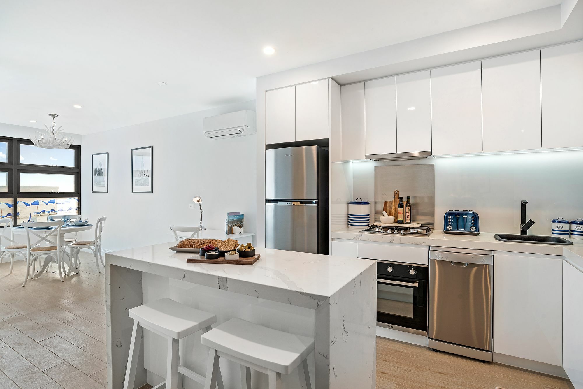 The Hamptons Apartments - Port Мелбърн Екстериор снимка