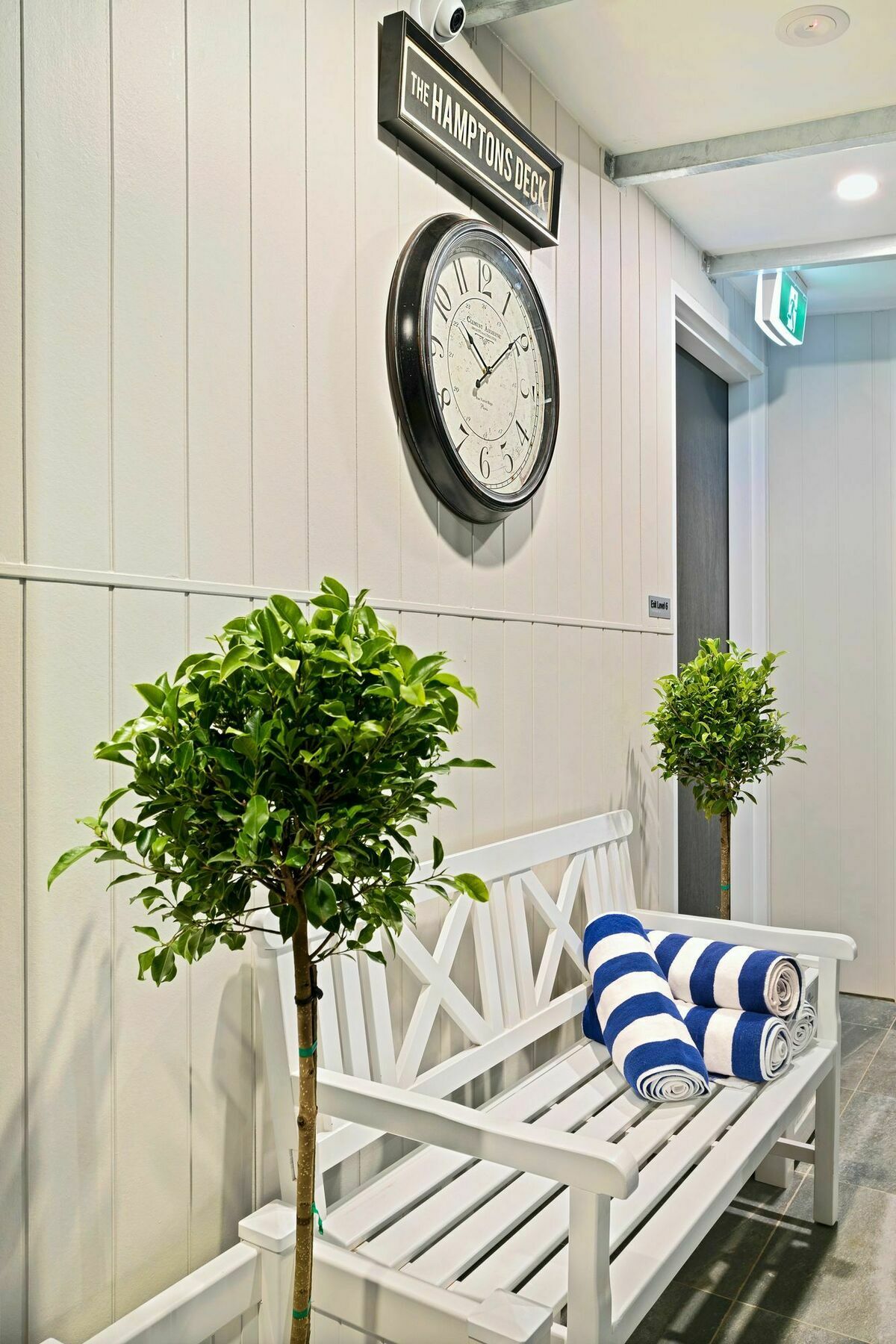 The Hamptons Apartments - Port Мелбърн Екстериор снимка